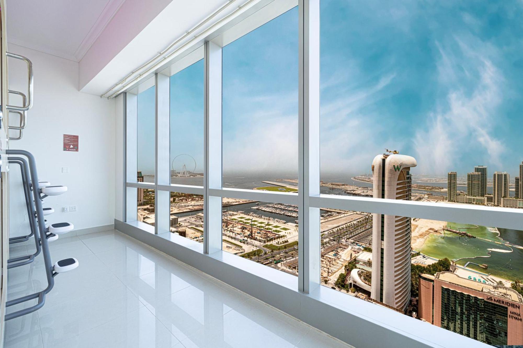 Capsule Experience Duplex - Panoramic Sea View - Nowmade La Marina Vandrerhjem Dubai Eksteriør bilde